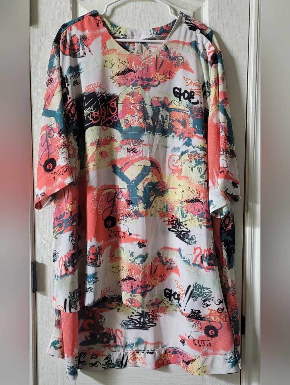 Melissa McCarthy Seven7 Women’s Graffiti Print Hi-Low Tunic Blouse